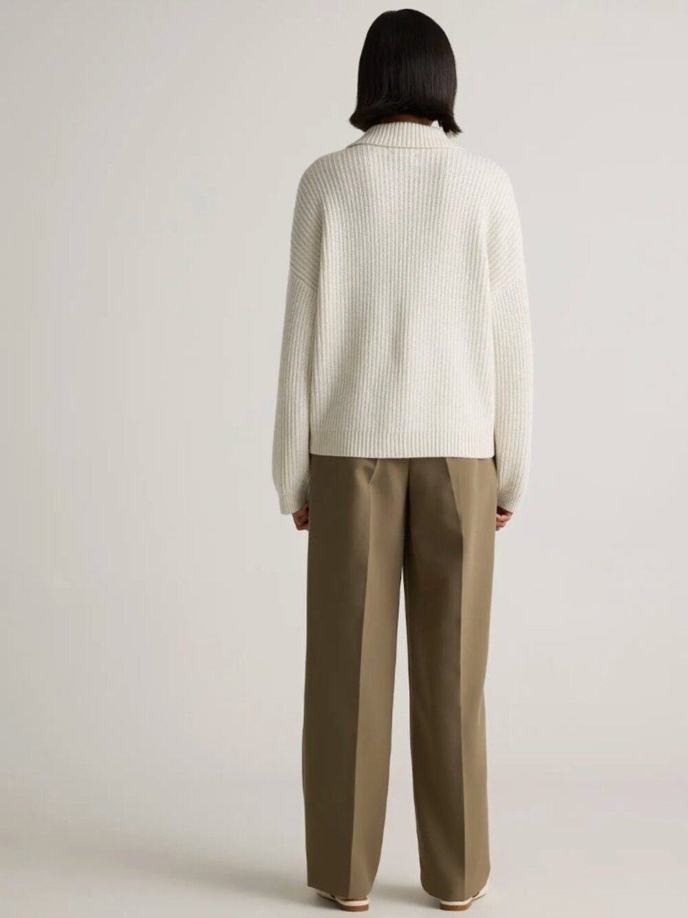 Australian Merino Wool Collared Cable Cardigan - Picture 6 of 11